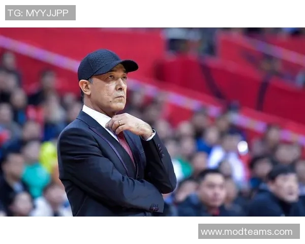 塞维利亚官方宣布中场重磅签约意甲双子星将加盟球队