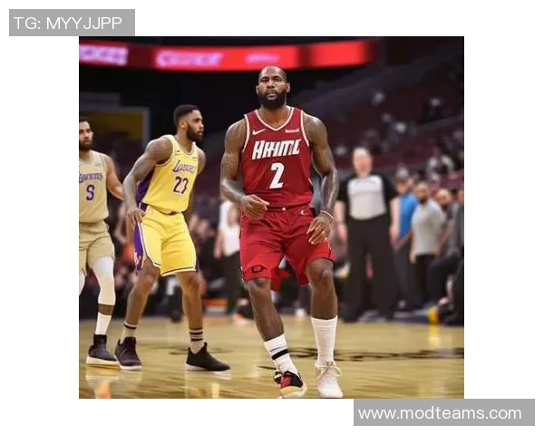 湖人对阵热火精彩直播8场赛事回顾与分析 湖人对阵热火精彩直播8场赛事回顾与分析